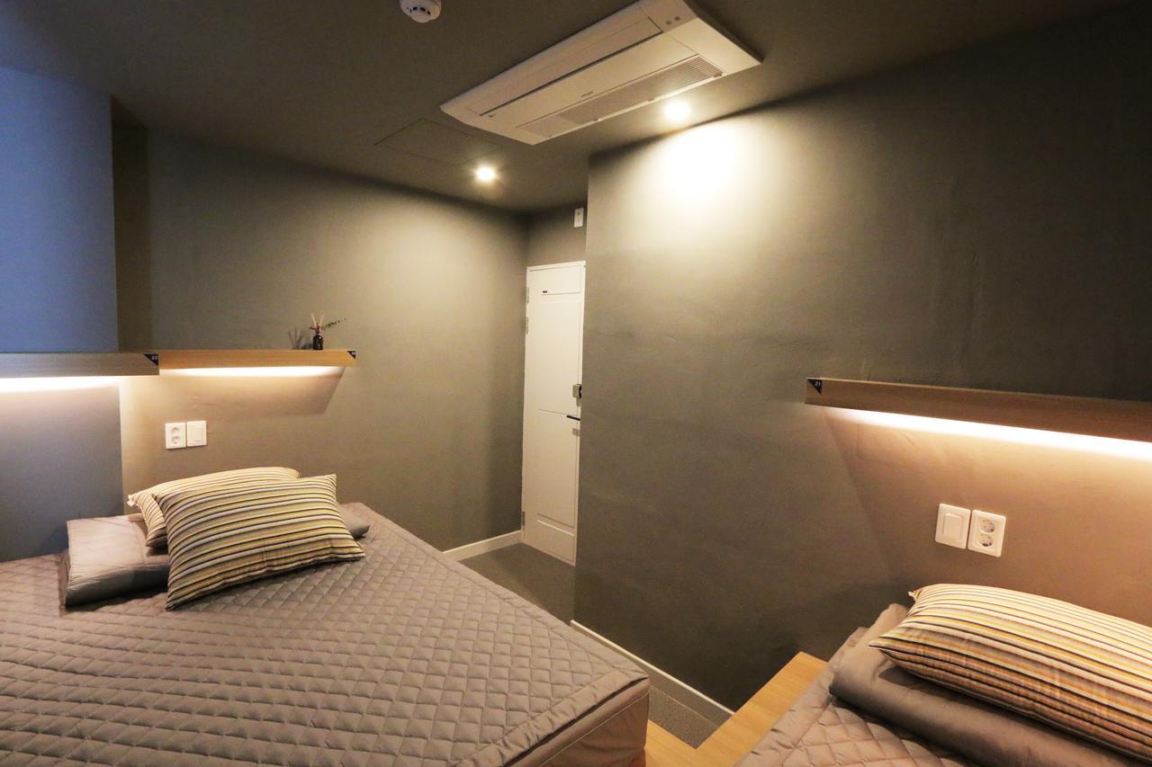 Blueboat Hostel Jeonju Exteriör bild